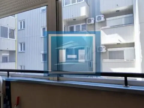 Prodaja, trosoban stan, 78m², Centar, Jagodina - image 35