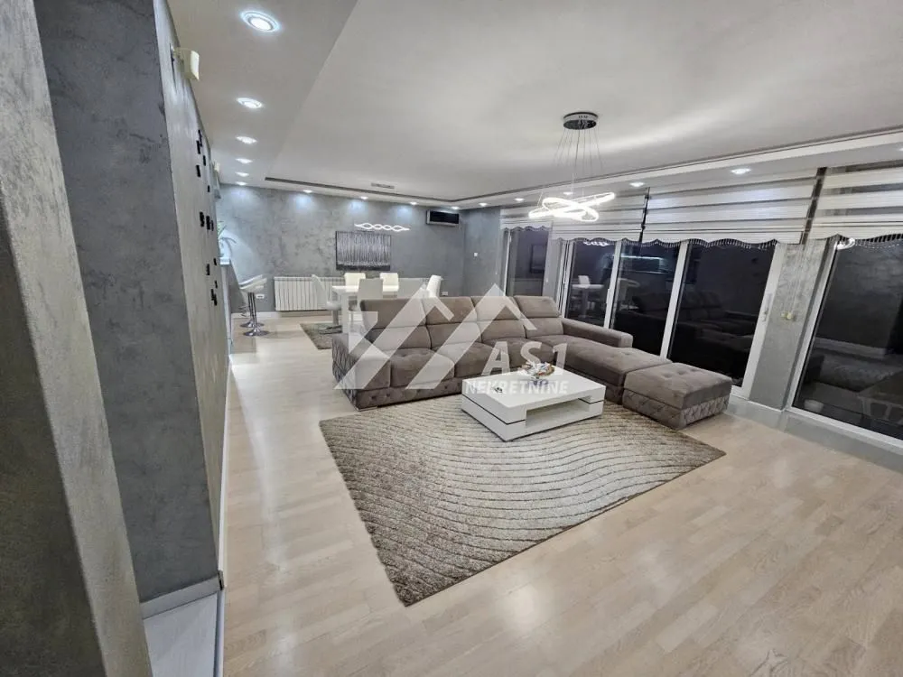 Rent, house, 230m², Telep, Novi Sad Sve Podlokacije