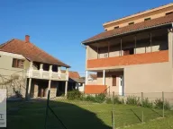 Prodaja, kuća, 250m², Lazarevac, Beograd - image 1