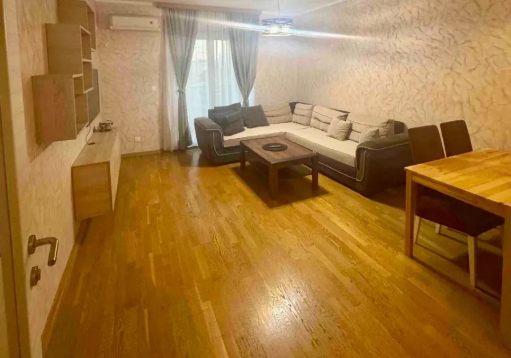 Izdavanje, jednosoban stan, 50m², Ljubović, Podgorica