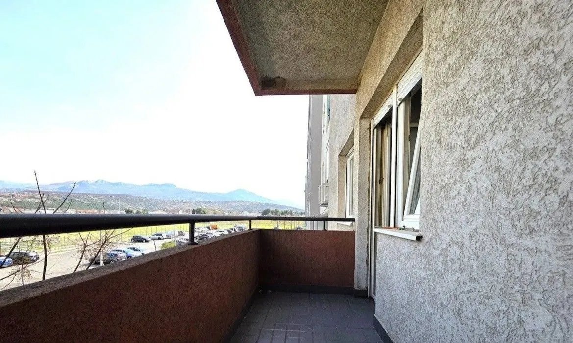 Prodaja, jednosoban stan, 45m², Stari Aerodrom, Podgorica
