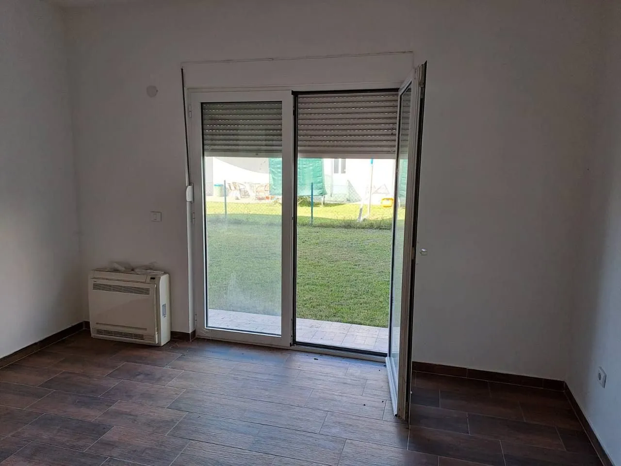 Sale, house, 300m², Bar, Crna Gora
