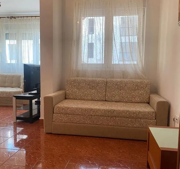 Prodaja, garsonjera, 62m², Bečići, Budva