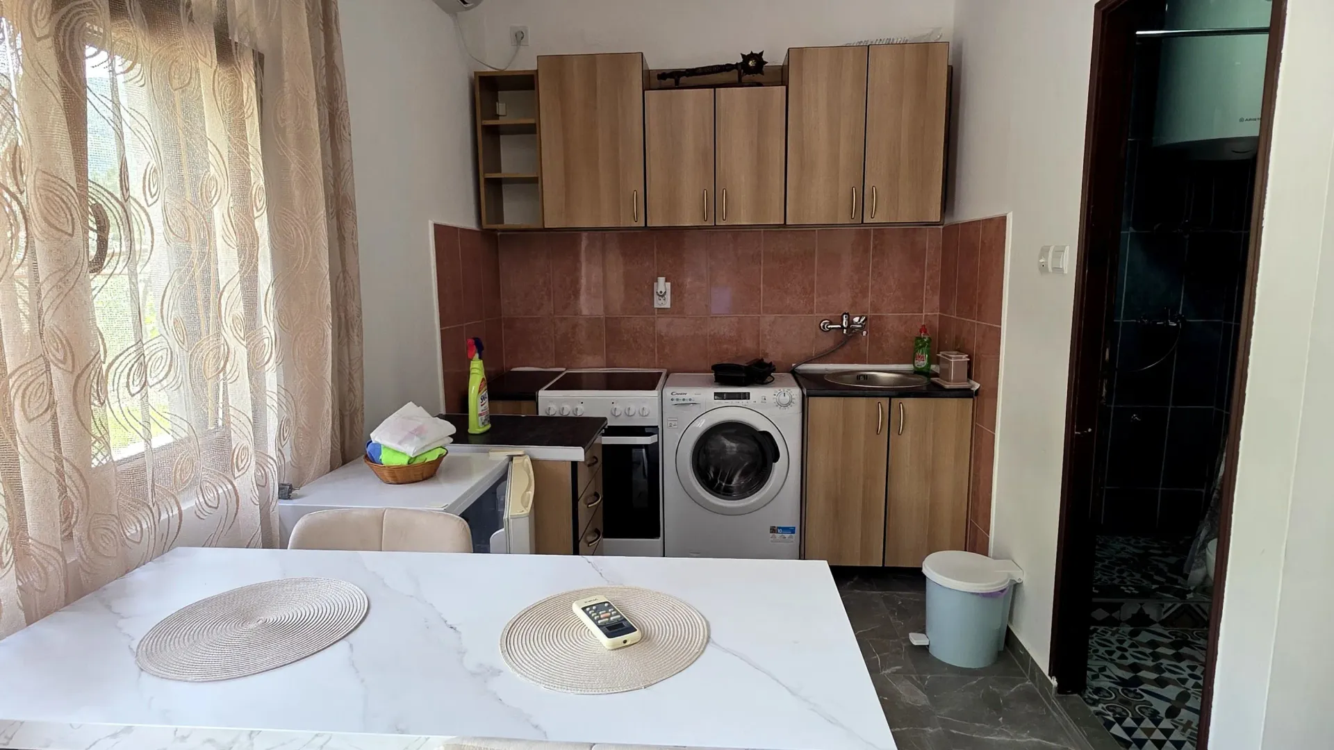 Rent, studio apartment, 20m², Mrčevac, Tivat