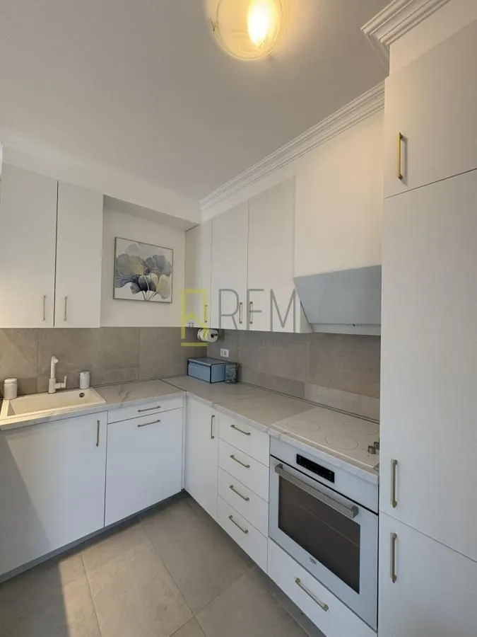 Prodaja, dvosoban stan, 90m², Zabjelo, Podgorica