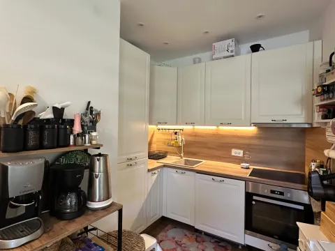 Prodaja, stan, 50m², Donja Lastva, Tivat - image 7