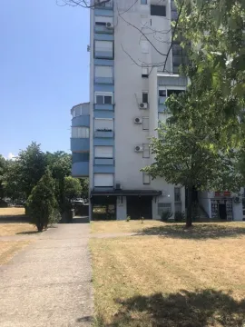 Sale, office space, 46m², Blok 5, Podgorica - image 13
