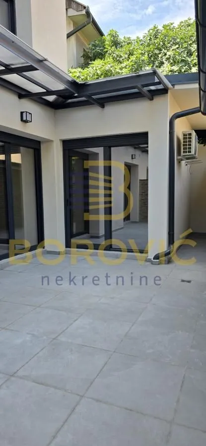 Prodaja, trosoban stan, 68m², Olimp, Zvezdara Sve Podlokacije