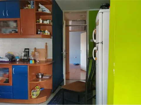 Sale, two bedroom apartment, 74m², Niš, Srbija - image 2