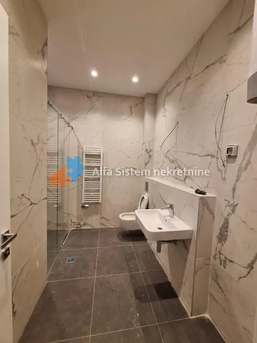 Rent, office space, 185m², Vračar Hram, Vračar Sve Podlokacije