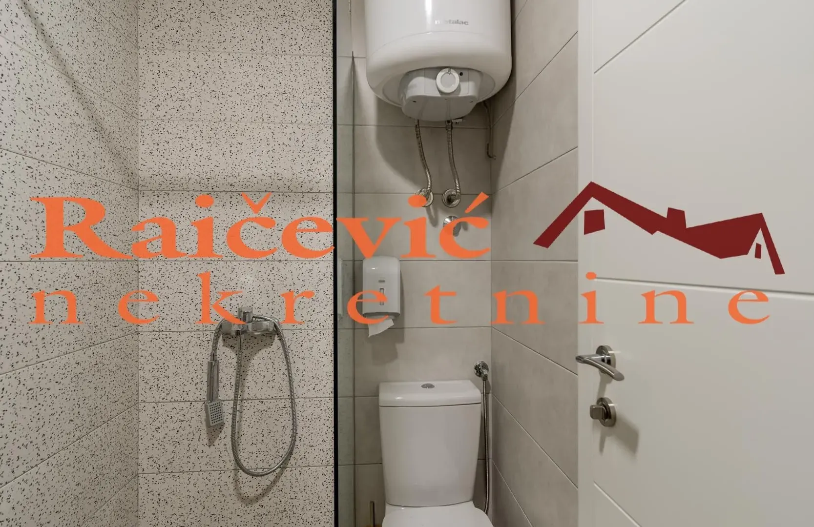 Prodaja, četvorosoban stan, 84m², Stari Grad, Beograd