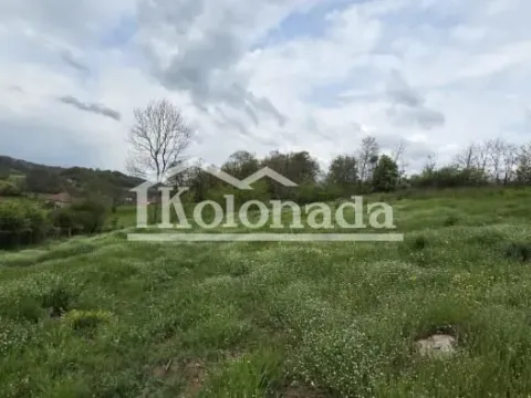 Zemljište in Dučina