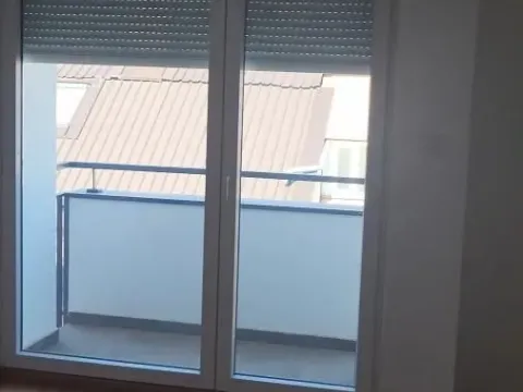 Prodaja, trosoban stan, 59m², Bulevar Evrope, Novi Sad Sve Podlokacije - image 12