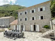 Prodaja, kuća, 800m², Prčanj, Kotor - image 8