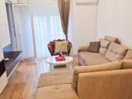 Izdavanje, dvosoban stan, 70m², Zabjelo, Podgorica - image 1
