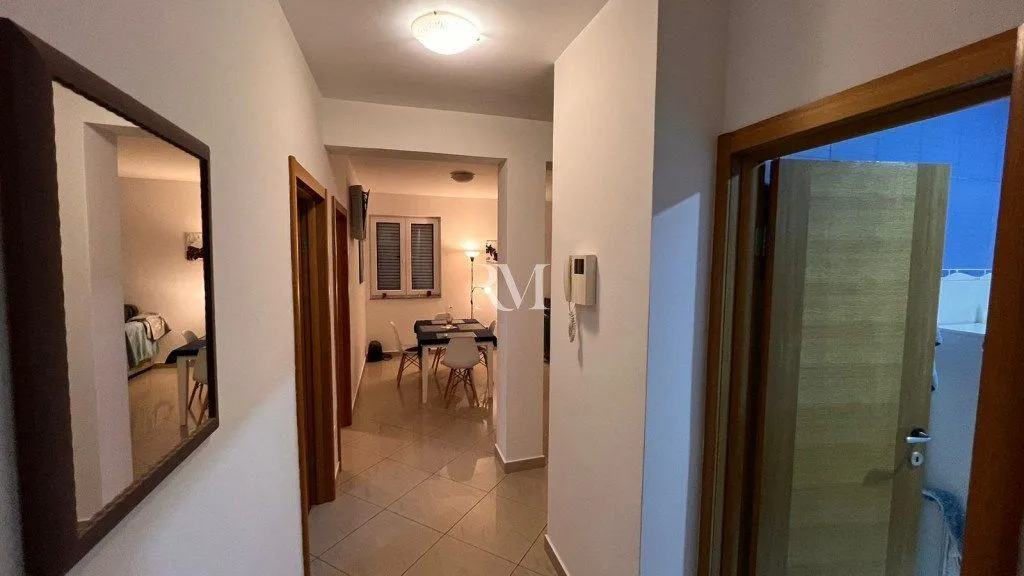 Izdavanje, dvosoban stan, 65m², Seljanovo, Tivat