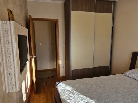 Rent, two bedroom apartment, 64m², City Kvart, Podgorica - image 13