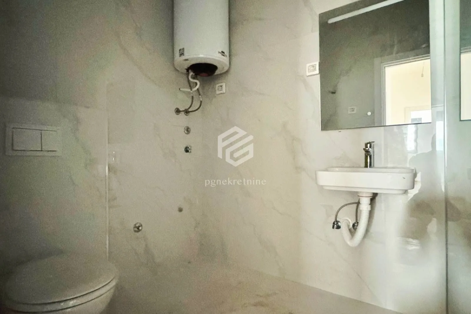 Prodaja, dvosoban stan, 64m², Donja Gorica, Podgorica