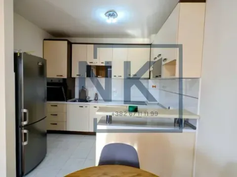 Izdavanje, trosoban stan, 84m², Tuški Put, Podgorica - image 6