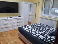 Izdavanje, kuća, 270m², Mirijevo 1, Mirijevo Sve Podlokacije - image 4