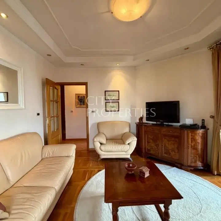 Izdavanje, stan, 65m², Preko Morače, Podgorica