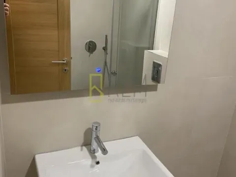 Izdavanje, jednosoban stan, 47m², City Kvart, Podgorica - image 3