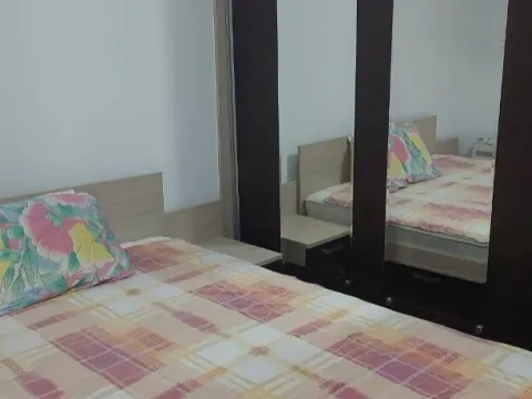 Rent, two bedroom apartment, 75m², Blok 6, Podgorica - image 10