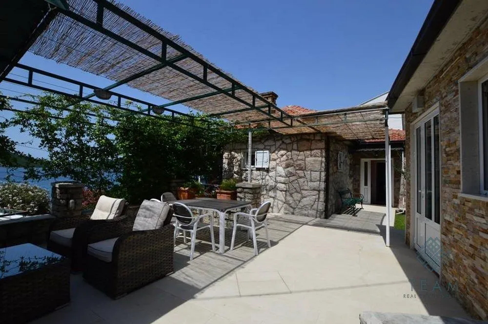 Prodaja, kuća, 427m², Kumbor, Herceg Novi