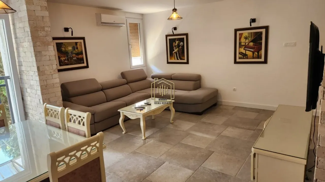 Rent, one bedroom apartment, 60m², Blok 5, Podgorica