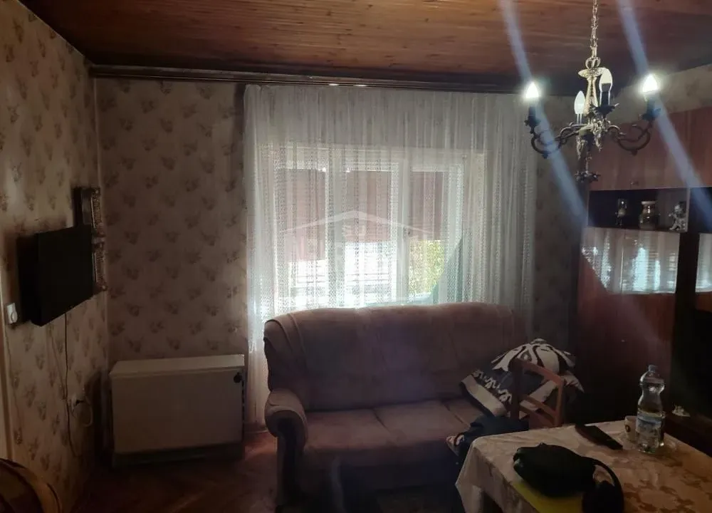 Prodaja, kuća, 85m², Ker, Subotica