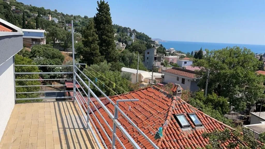 Prodaja, kuća, 350m², Sutomore, Bar