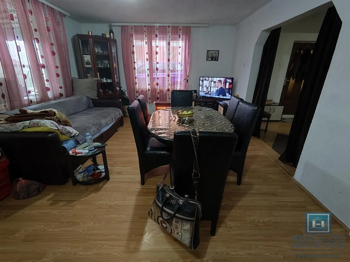 Prodaja, kuća, 192m², Đurđevo brdo, Jagodina