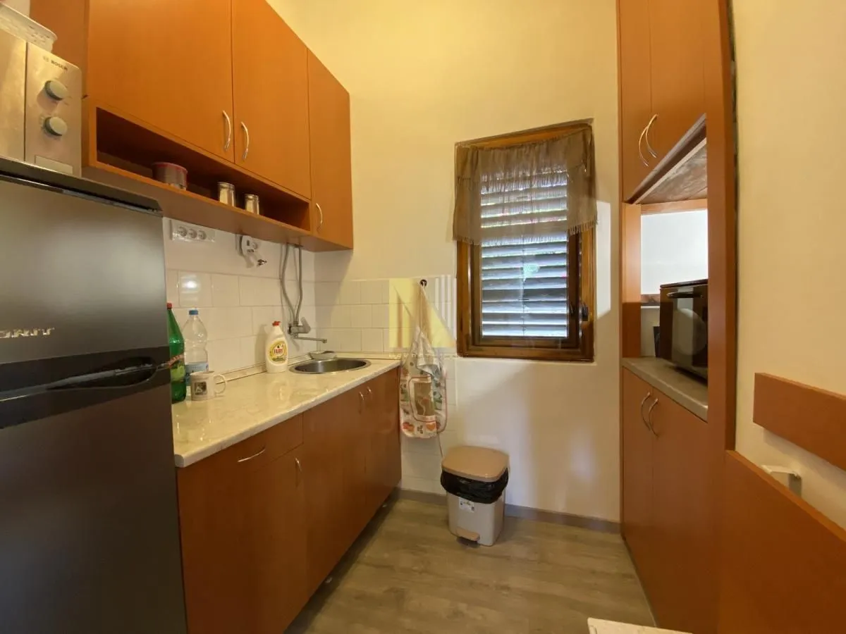 Prodaja, kuća, 97m², Rakovac, Novi Sad Sve Podlokacije