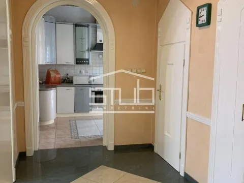 Izdavanje, kuća, 480m², Stari Grad, Beograd - image 3