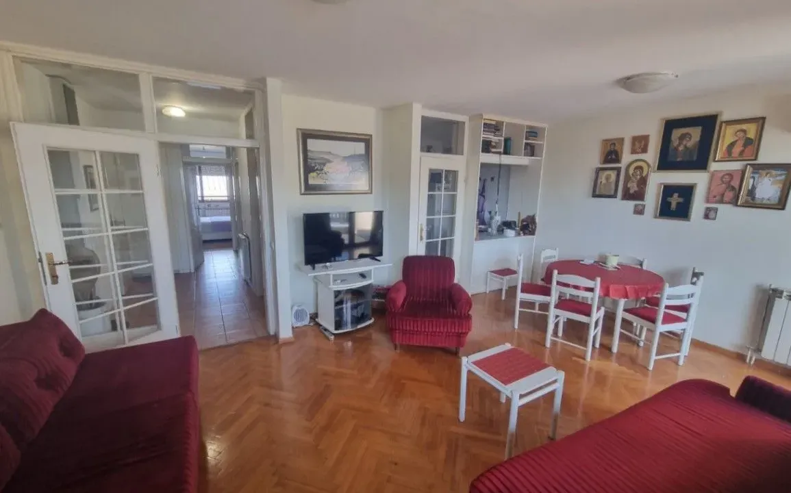 Prodaja, trosoban stan, 115m², Preko Morače, Podgorica