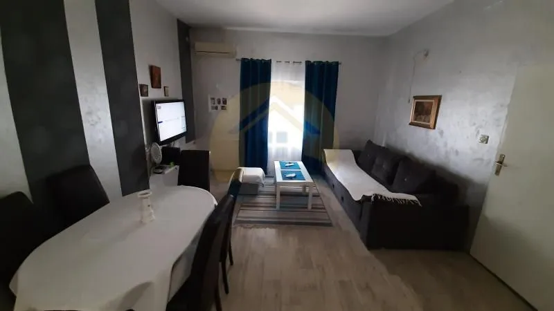 Sale, two bedroom apartment, 72m², Centar, Tivat