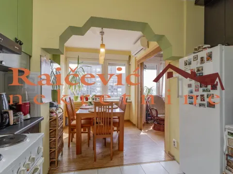 Sale, two bedroom apartment, 70m², Novi Beograd Blok 23, Novi Beograd Sve Podlokacije - image 7