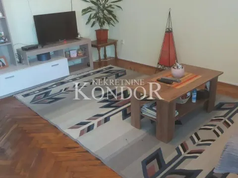 Prodaja, kuća, 250m², Stari Banovci, Stara Pazova - image 19