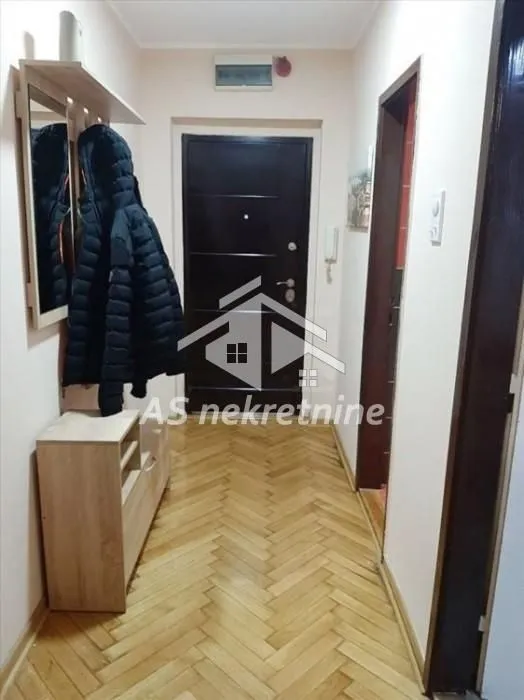 Rent, three bedroom apartment, 68m², Novi Beograd Sve Podlokacije, Beograd