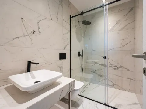 Sale, three bedroom apartment, 137m², Centar, Podgorica - image 12