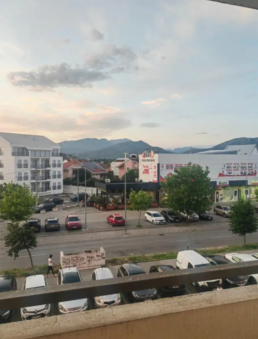 Rent, one bedroom apartment, 41m², Stari Aerodrom, Podgorica