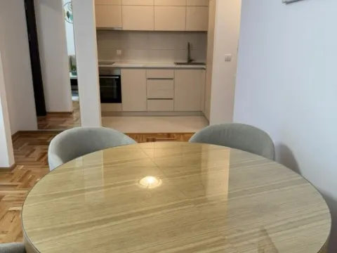 Izdavanje, jednosoban stan, 48m², Bečići, Budva - image 6