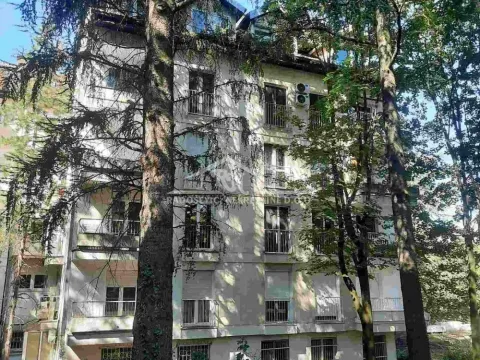 Prodaja, četvorosoban stan, 102m², Golf Naselje, Beograd - image 17