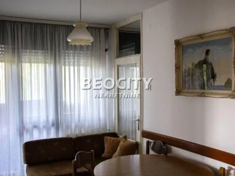 Prodaja, stan, 67m², Petlovo Brdo, Beograd - image 2