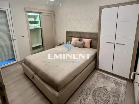 Rent, two bedroom apartment, 45m², Stari Grad, Beograd - image 6