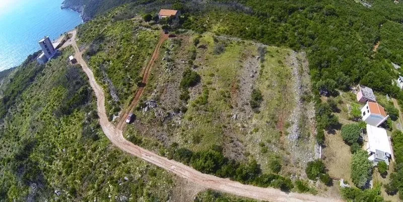 Prodaja, plac, 3640m², Kotor, Crna Gora