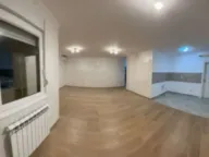 Prodaja, trosoban stan, 85m², Zemun Meandri, Zemun Sve Podlokacije - image 1