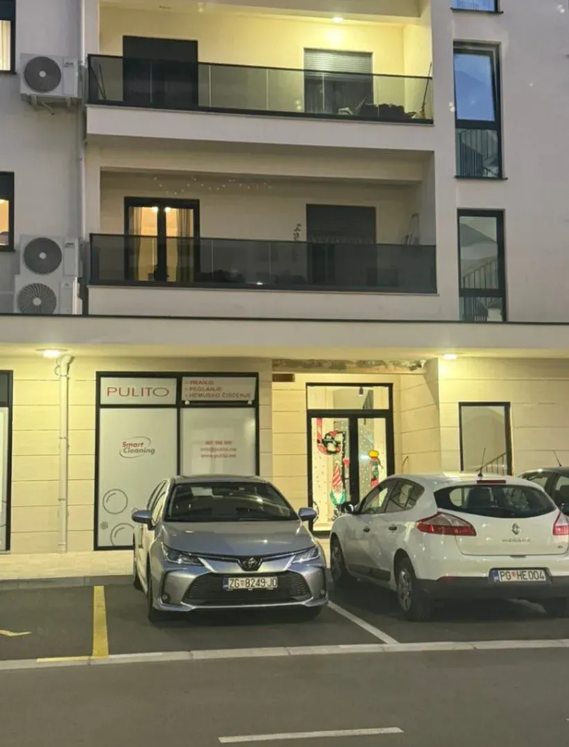 Izdavanje, dvosoban stan, 53m², New City, Podgorica