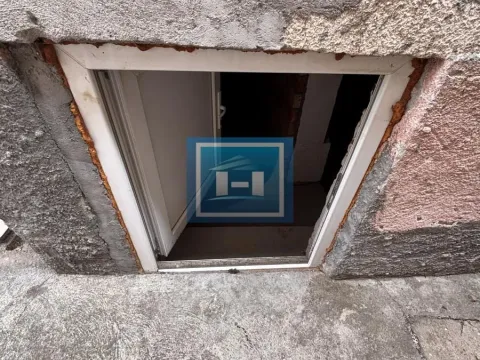 Sale, house, 228m², Jagodina, Srbija - image 42