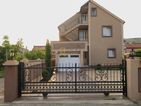 House for Rent, 250m2, Tološi, Podgorica House for Rent, 250m2, Tološi, Podgorica